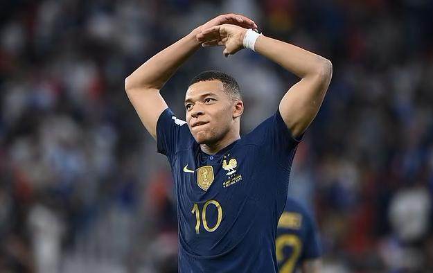 bifa必发体育平台-诸神黄昏？全能姆巴佩全能表现要做世界杯真主角！